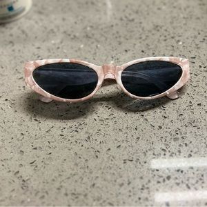 Marveled Oval Shaped Sunglasses